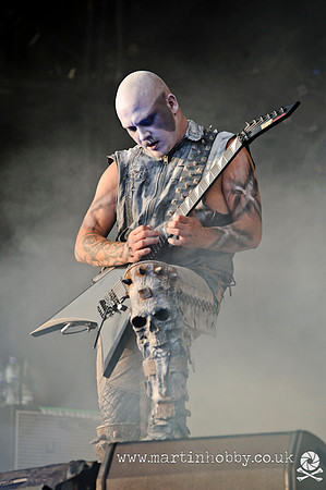 Dimmu-Borgir-Bloodstock-2012-24
