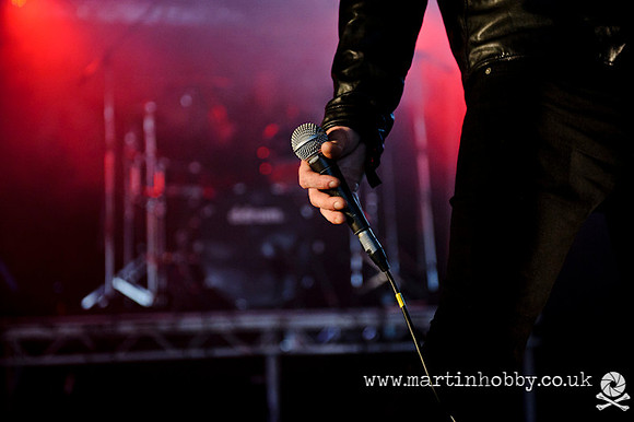 Shattered-Skies-Bloodstock-2012-8