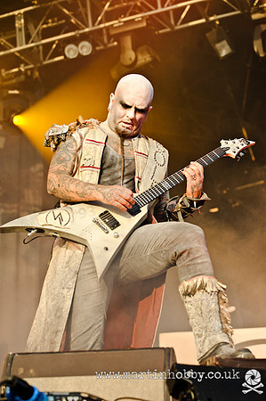 Dimmu-Borgir-Bloodstock-2012-45