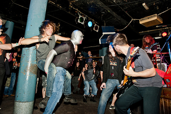 Bloodshed-15