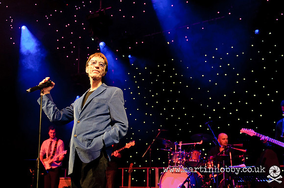 Robin-Gibb-8