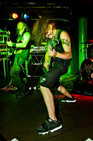 Bull Riff Stampede